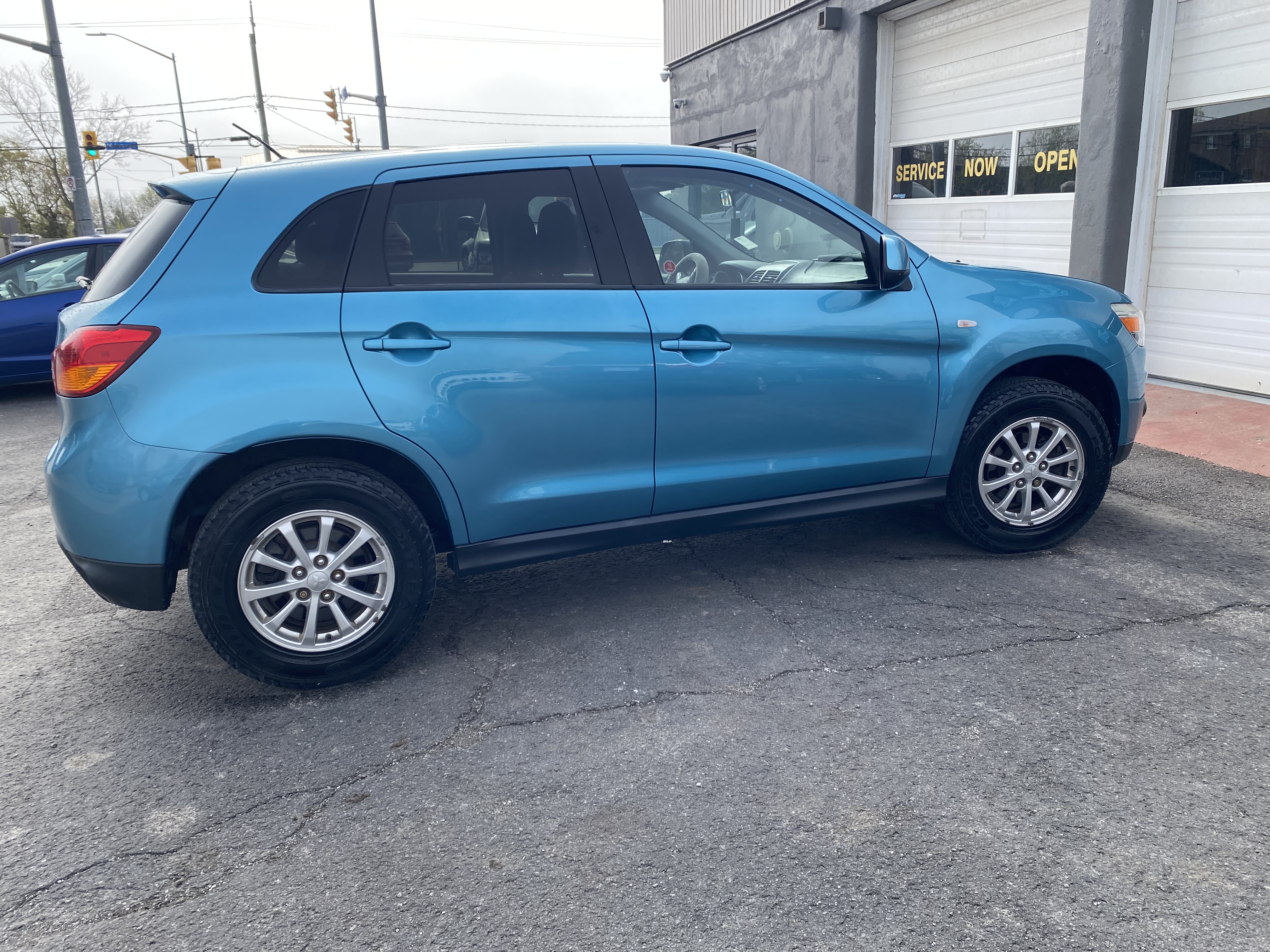 2013 MITSUBISHI RVR SE image #1