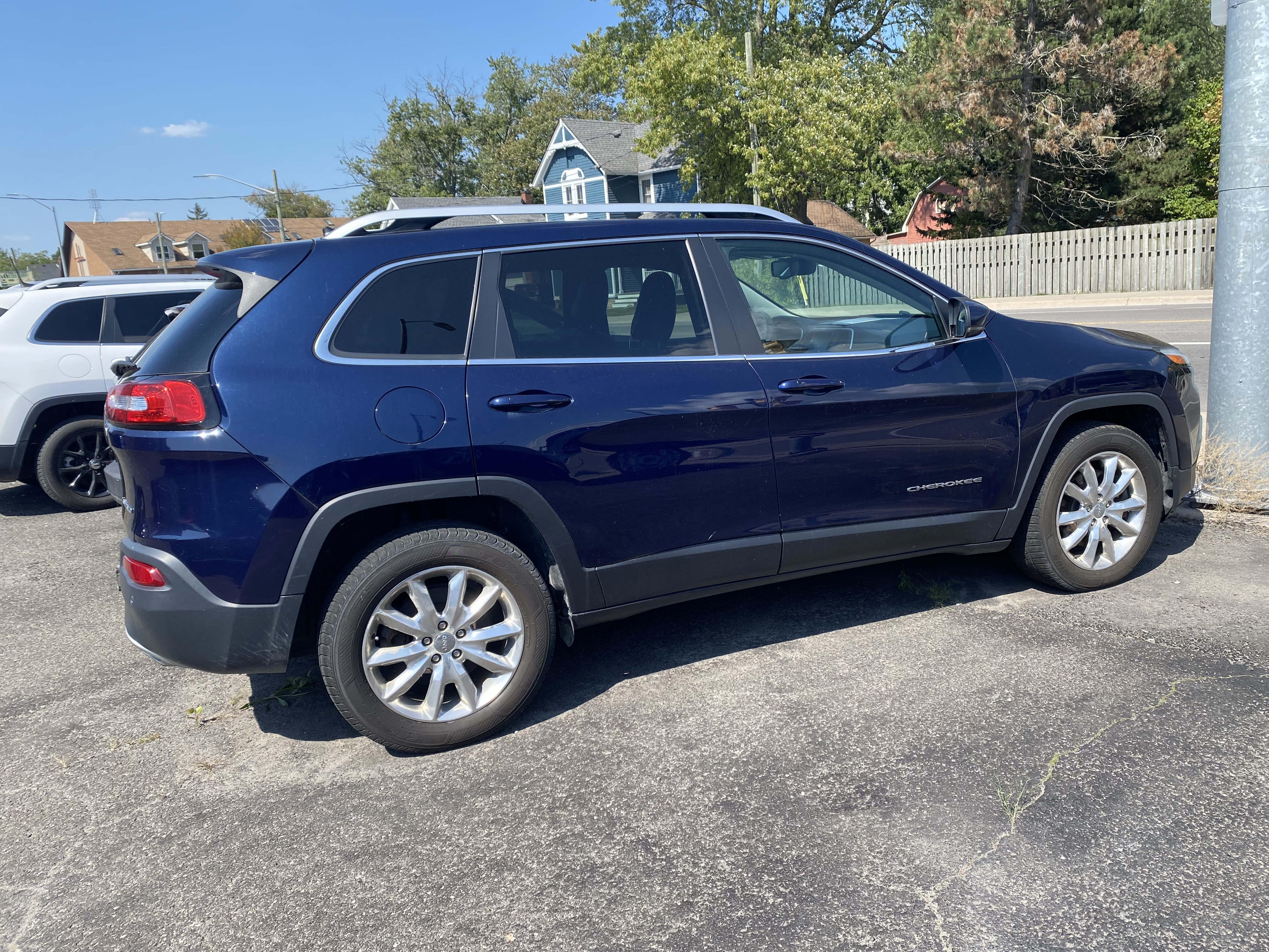 2015 JEEP Cherokee LIMITED image #2