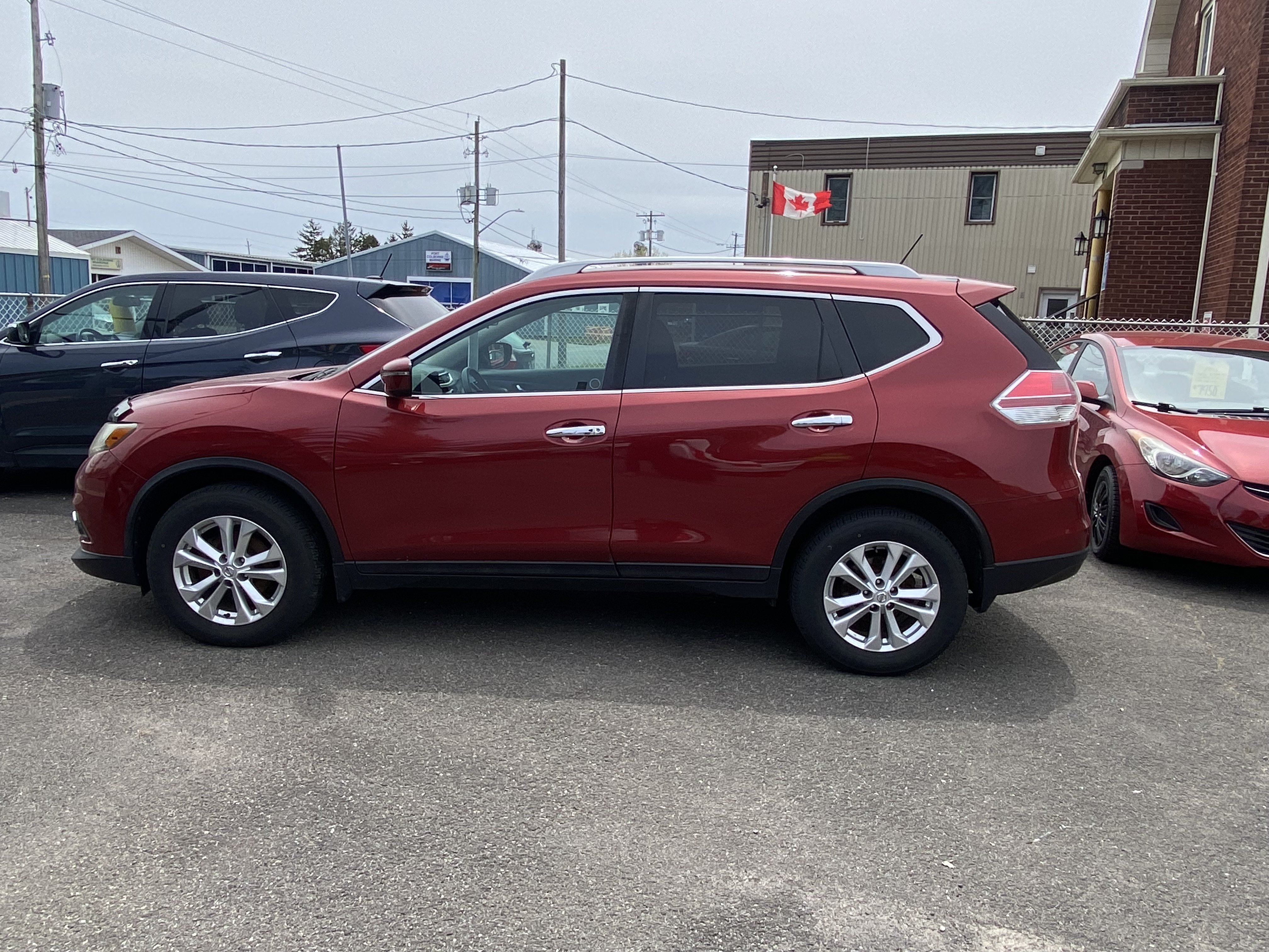 2016 NISSAN Rogue SV image #1