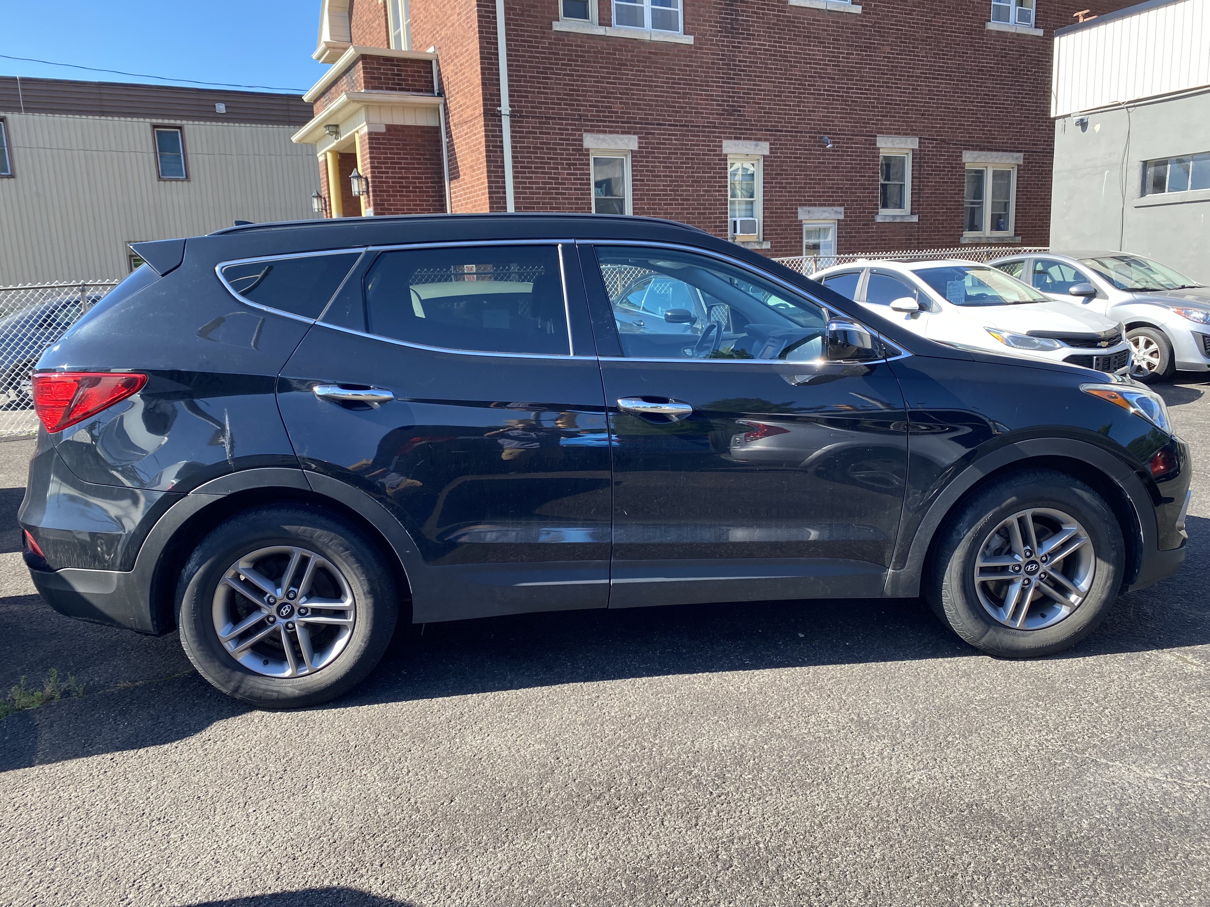 2017 HYUNDAI Santa Fe SPORT image #1