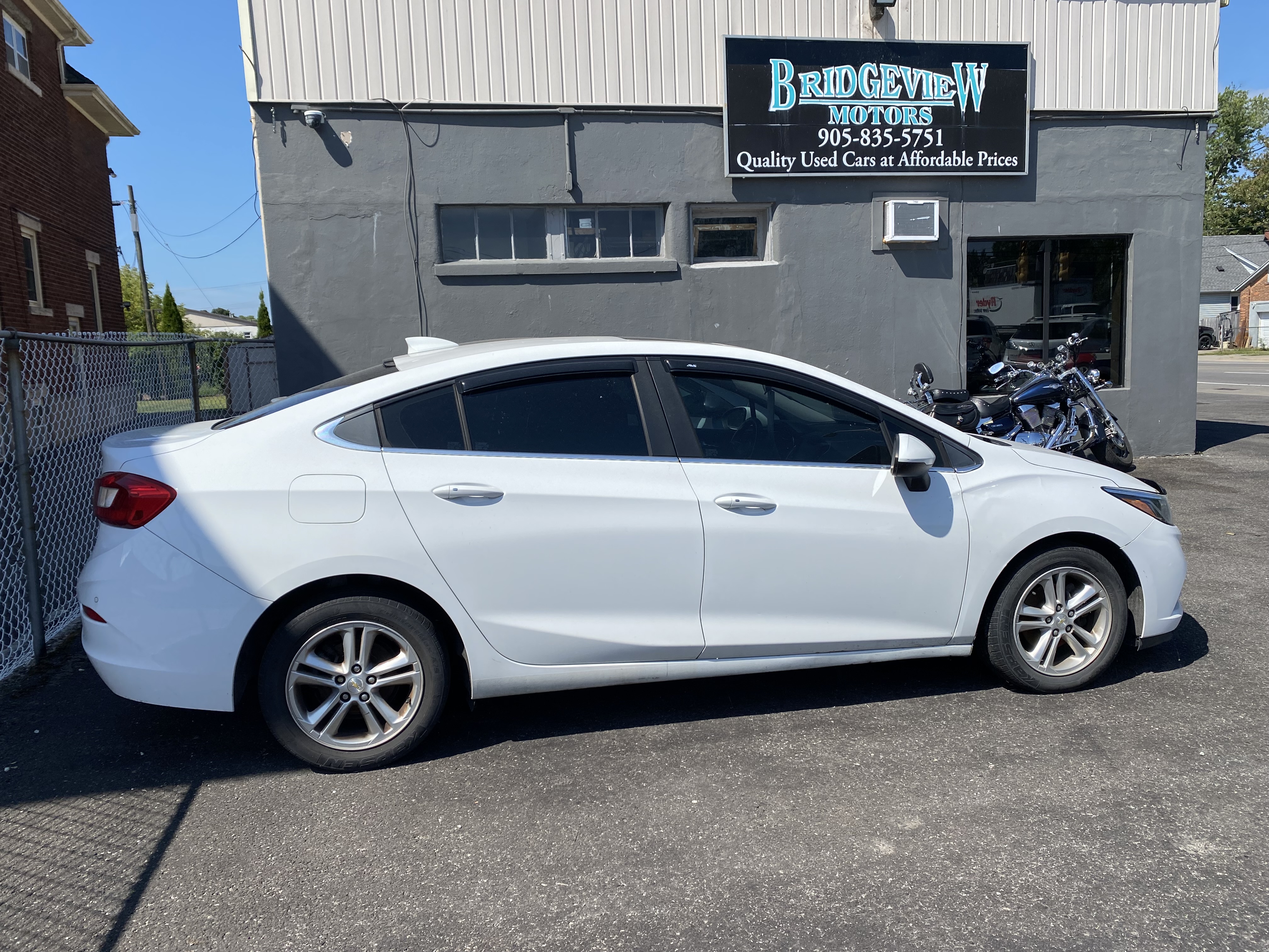 2017 CHEVROLET Cruze LT image #1